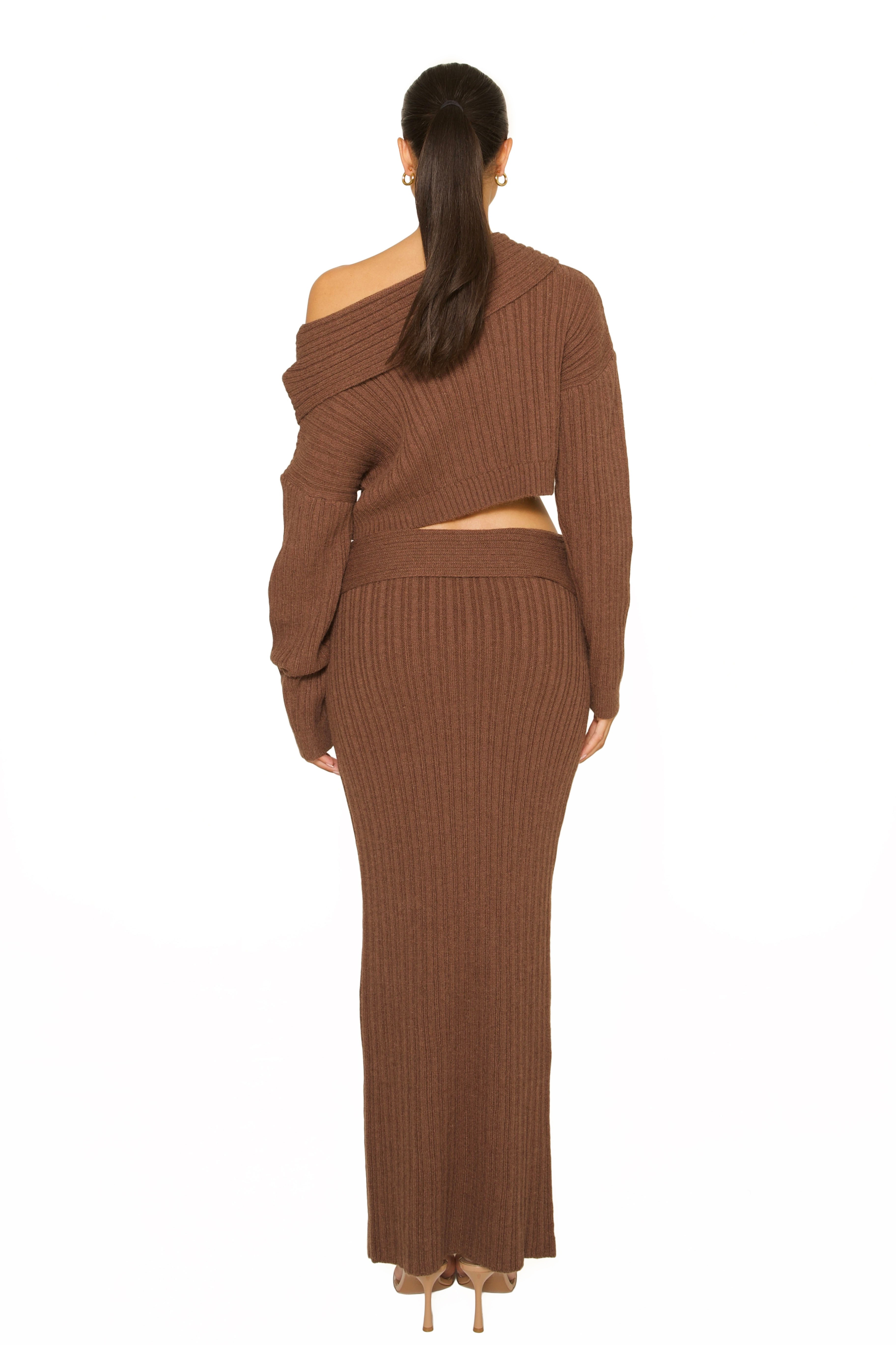 Knitted Off-Shoulder Co-Ord Brown